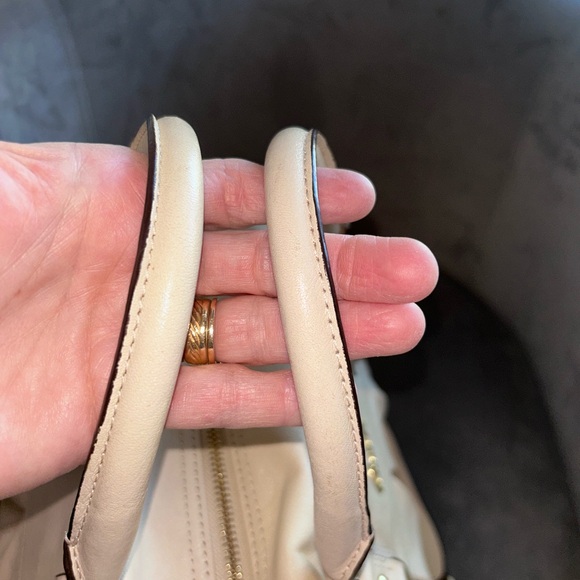Coach Ashley cream satchel - Picture 2 of 8